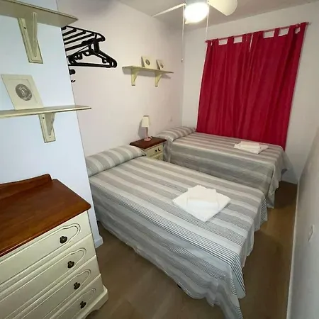 Cerca De La Playa Rota