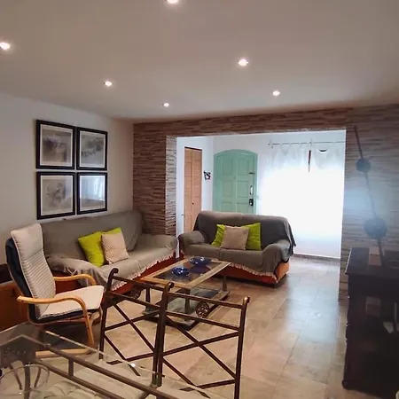 Cerca De La Playa Apartment *